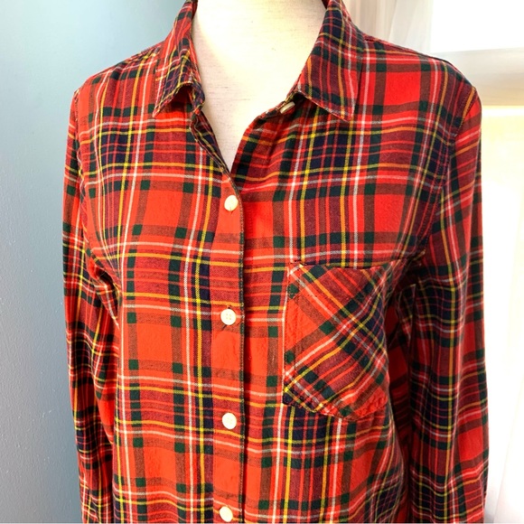 Old Navy Red Plaid Flannel Classic Button Down - Picture 2 of 8